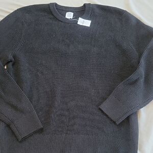 GAP Men's Charcoal Crewneck Sweater